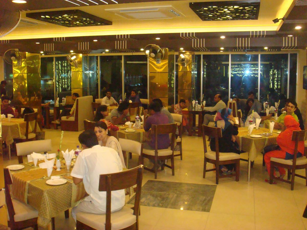 Tiger Garden Int Hotel Khulna Buitenkant foto