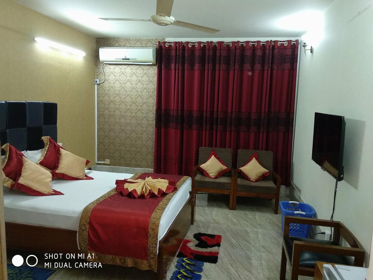 Tiger Garden Int Hotel Khulna Buitenkant foto
